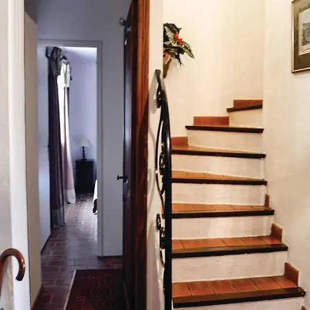 Four-bedroom In Apartment